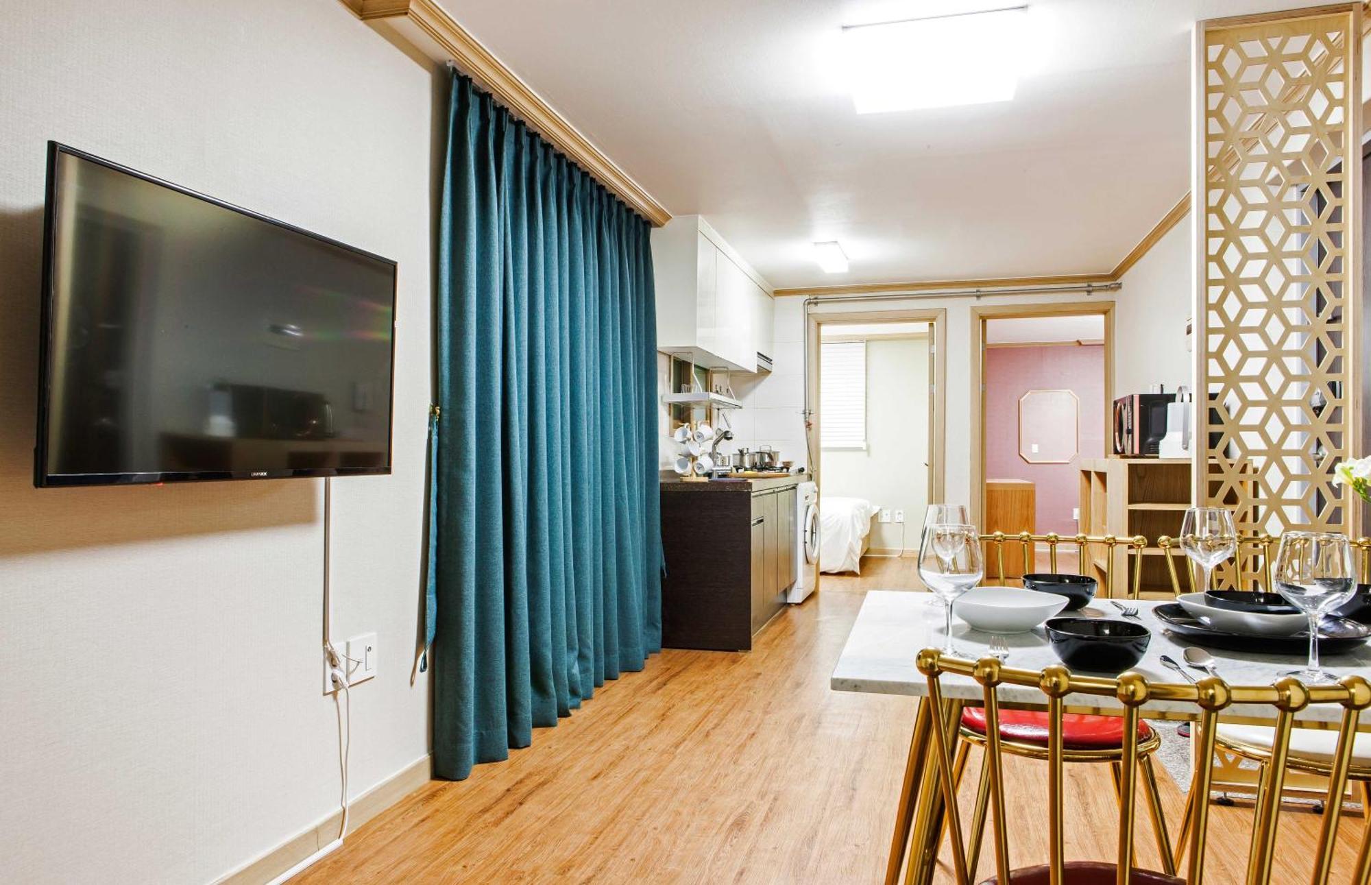 House Mori Apartment